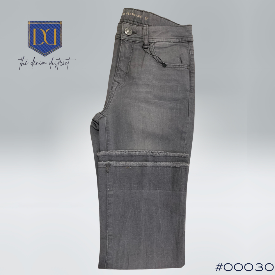 #00030 Women's Mid Rise Cropped Kick Flare Leg Jeans in Grey