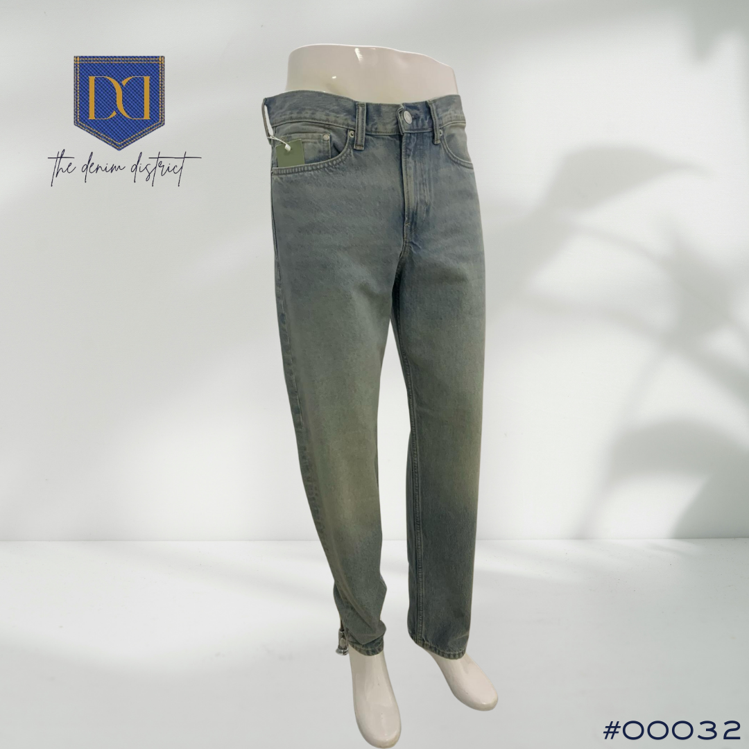 #00032 Men's H&M Baggy Fairfax Relaxed Fit Jeans - Pale Denim Blue | Stacked Ankle Design