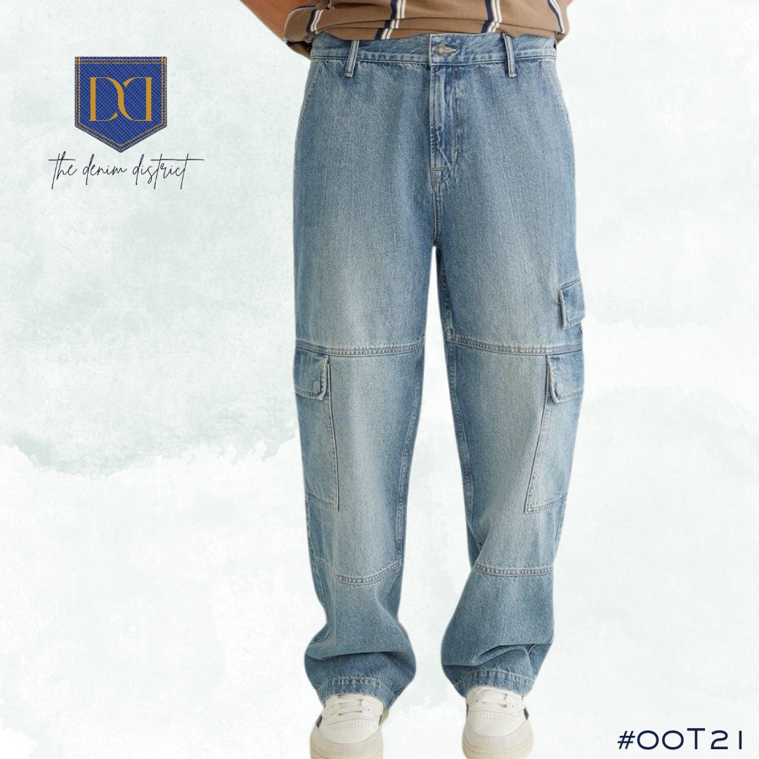 #00T21 Aeropostale Cargo Jeans | Relaxed Fit | Multi-Pocket Design | Men's | Light Denim Blue Wash | Non-Stretch