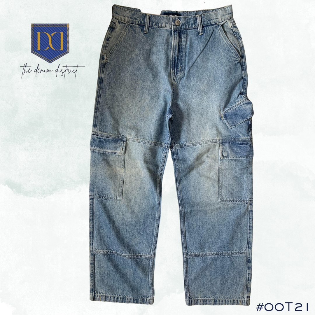 #00T21 Aeropostale Cargo Jeans | Relaxed Fit | Multi-Pocket Design | Men's | Light Denim Blue Wash | Non-Stretch